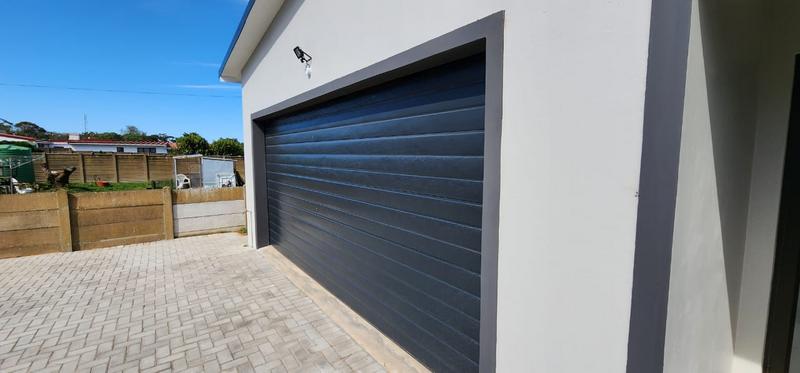 3 Bedroom Property for Sale in Albertinia Western Cape